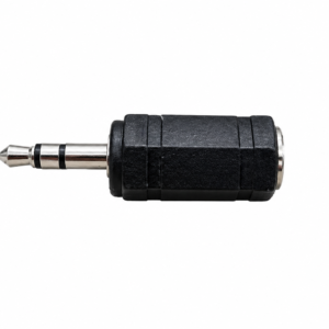 Adaptador Plug 3.5mm a Jack 3.5mm Estéreo