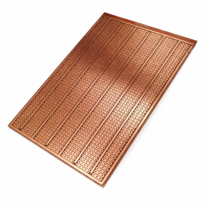 Placa Fenólica Perforada 10x15 cm 1.5 mm